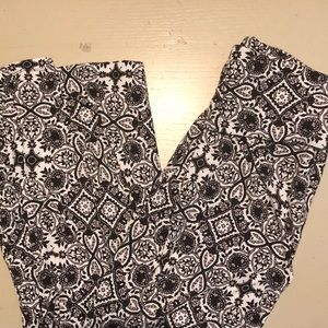 Artisan NY maxi skirt NWOT sz M